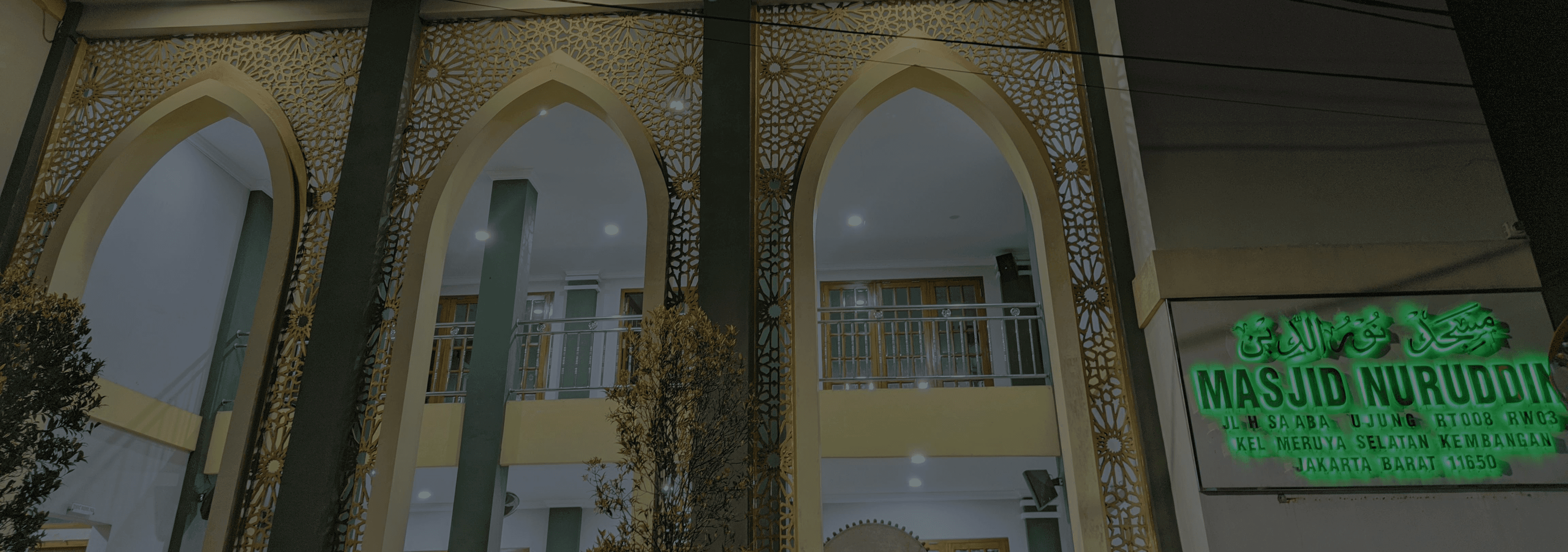 Tampak Masjid Nuruddin dari area jamaah